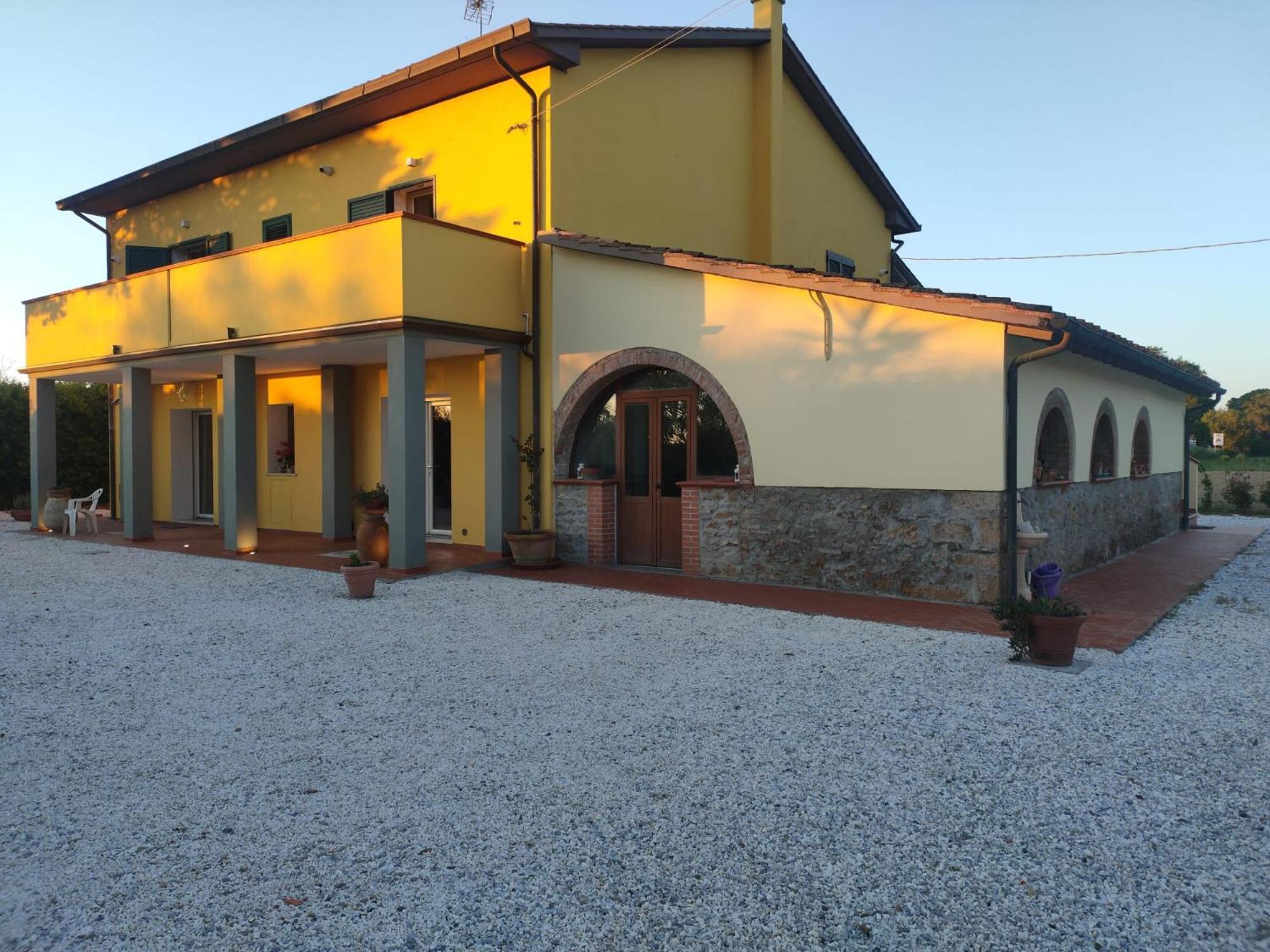 Il Leccio Agriturismo Fiorino Esterno foto